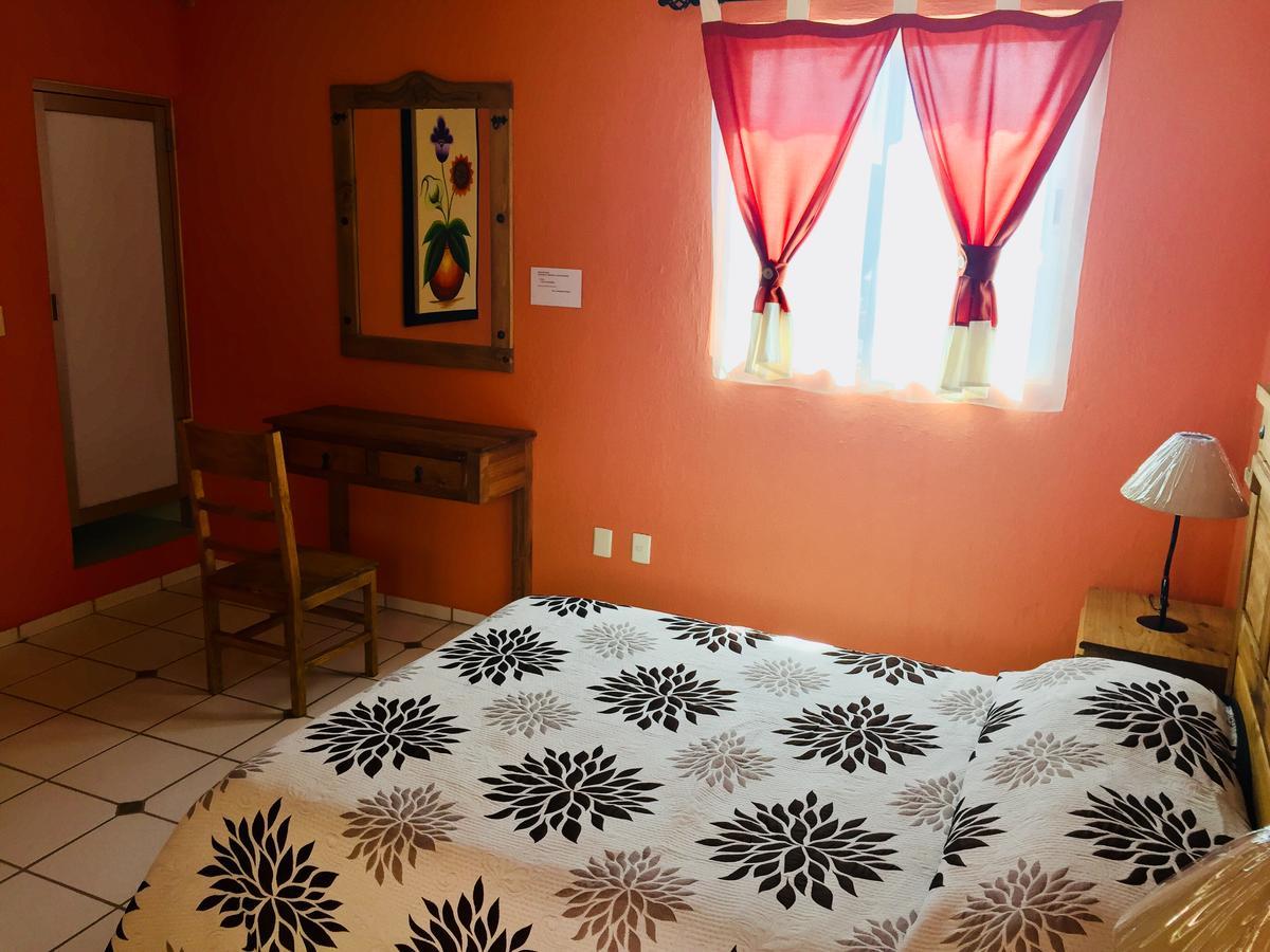 Hotel Don Elias Guadalajara Bagian luar foto